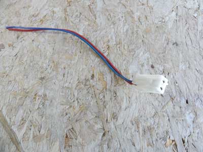 Mercedes White 2 Pin 2 Wire Connector 2205455528